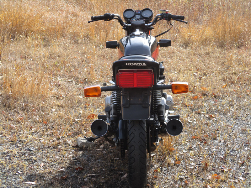匿名無料配送】旧CB400F 覚まし カバー類