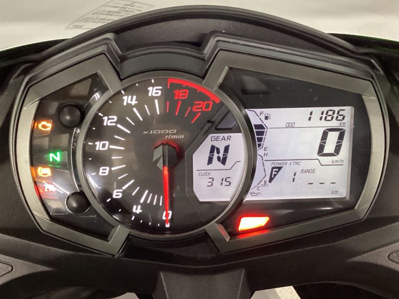 カワサキ Ninja ZX－25R SE (1075475) | 中古バイク
