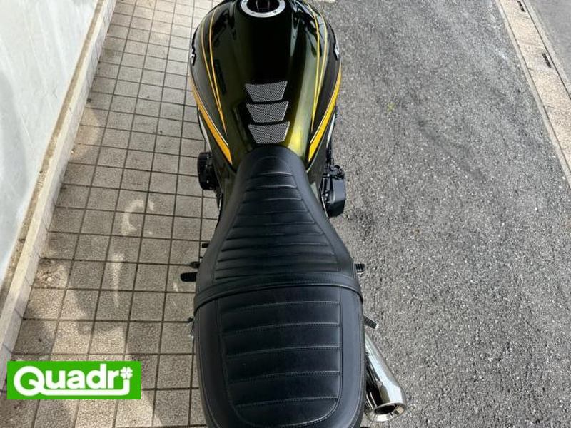 【中古】 黒いひまわり/新風舎/大橋敏生 新車 25 KAWASAKI Ninja ZX−4R SEはとや(HATOYA