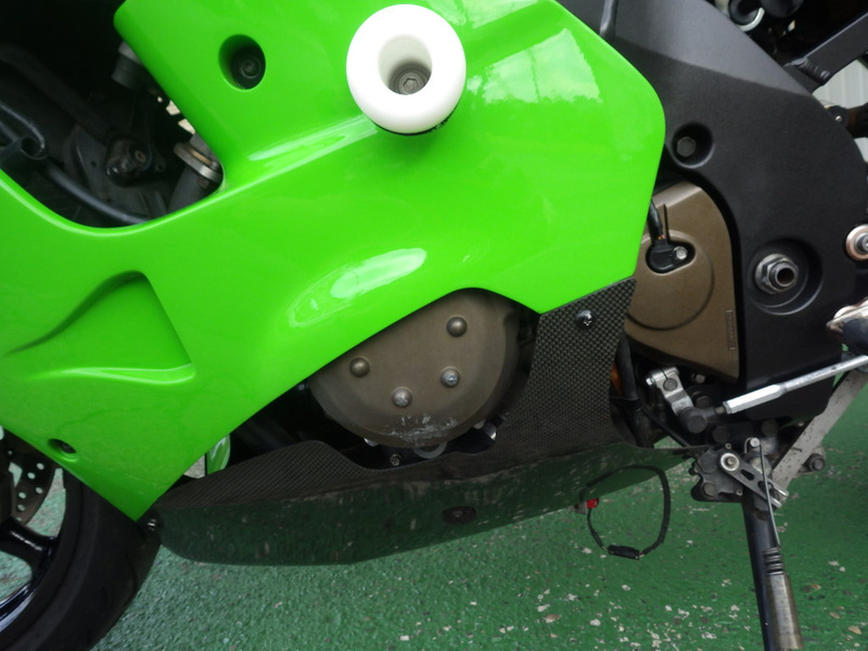 ちゃーみ おばけ NINJA ZX-25R PAD, 95X20X20 39156-2631-BC | KAWASAKI,ZX25R