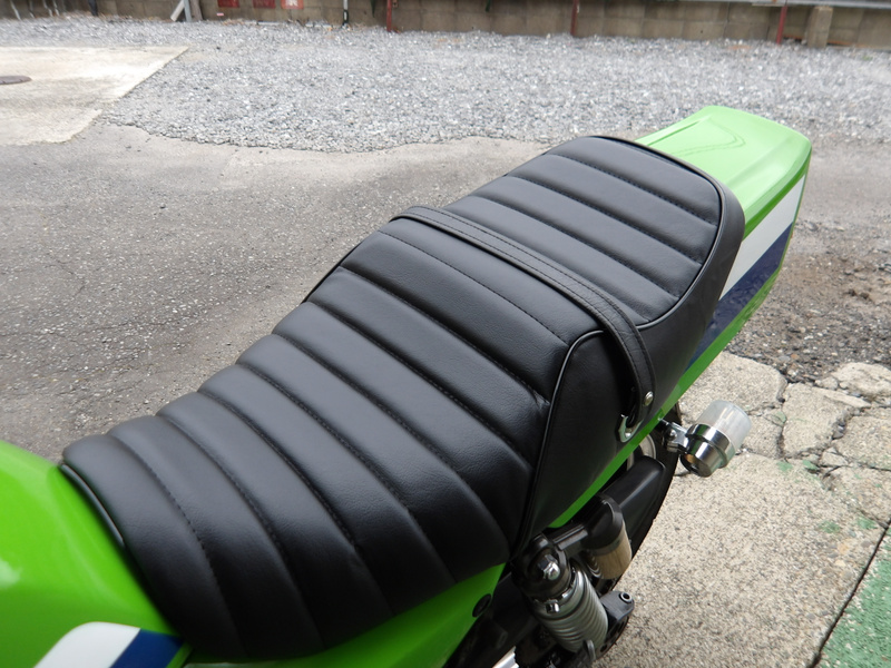カワサキ ZRX400 (1213536) | 中古バイク・新車の事ならバイクの窓口