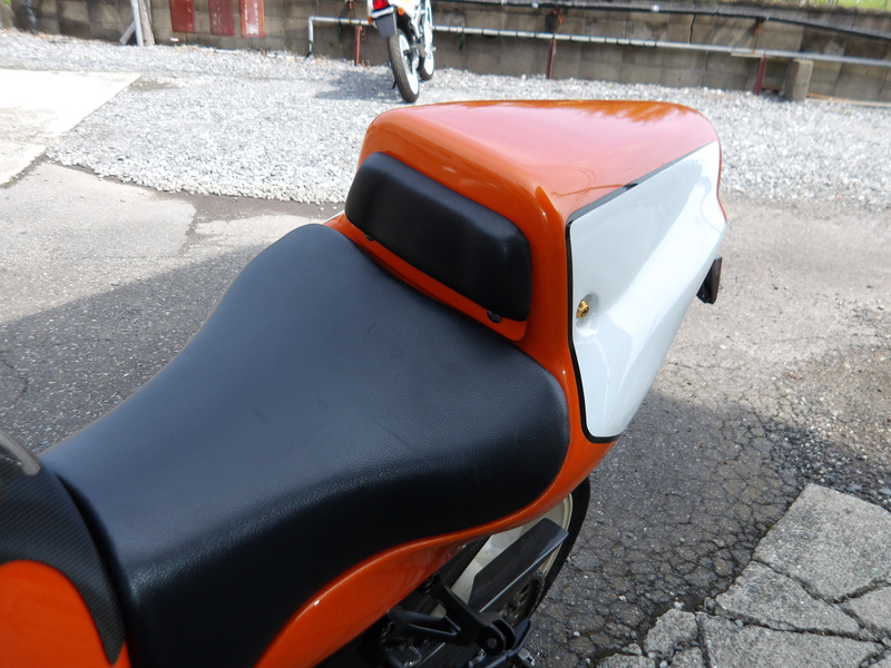 スズキ バイクタンク オレンジ ホワイト カワサキ ZX－9R (1214810) | 中古バイク・新車の事ならバイクの窓口