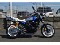 XJR400