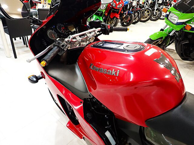 カワサキ ZX－12R (1162580) | 中古バイク・新車の事なら
