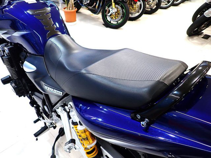 ヤマハ XJR1300 (1182706) | 中古バイク・新車の事ならバイクの窓口