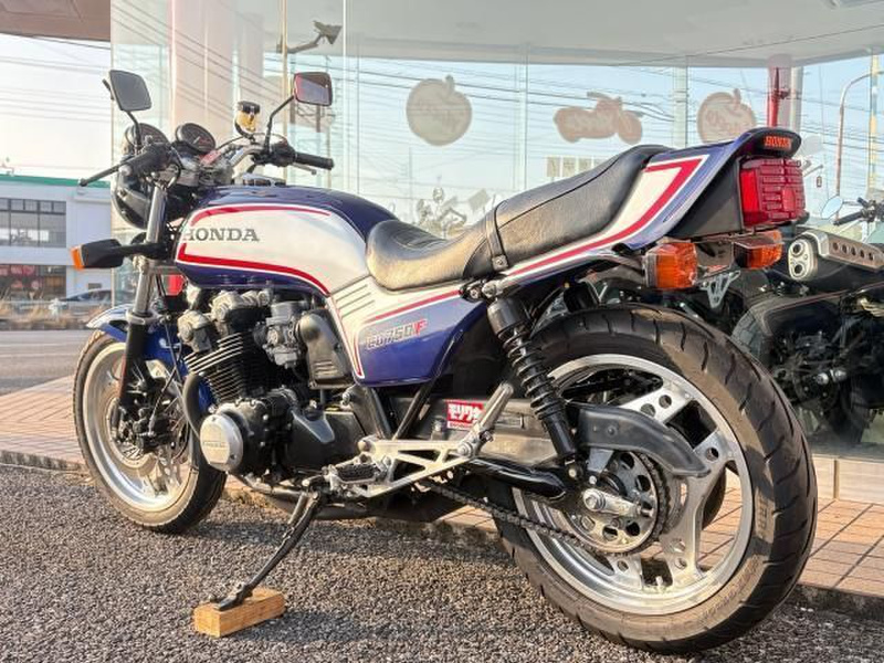 ホンダ CB750F (1201199) | 中古バイク・新車の事ならバイクの窓口