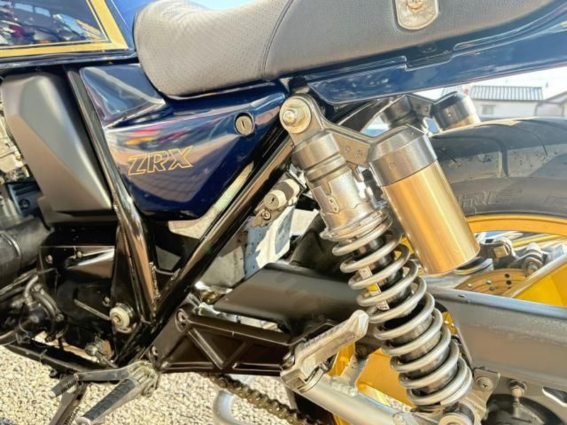 カワサキ ZRX400 (1201204) | 中古バイク・新車の事ならバイクの窓口