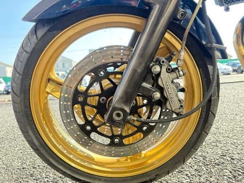 カワサキ ZRX400 (1201204) | 中古バイク・新車の事ならバイクの窓口