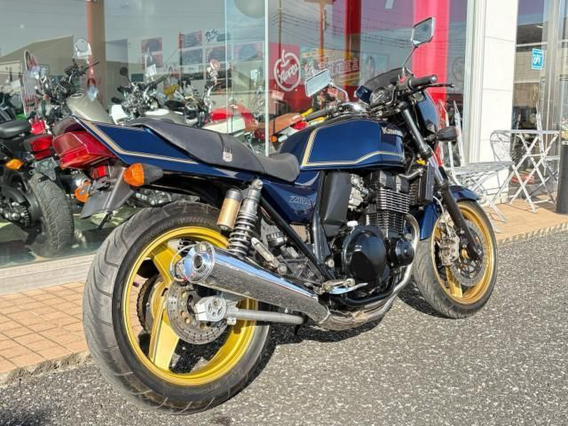 カワサキ ZRX400 (1201204) | 中古バイク・新車の事ならバイクの窓口