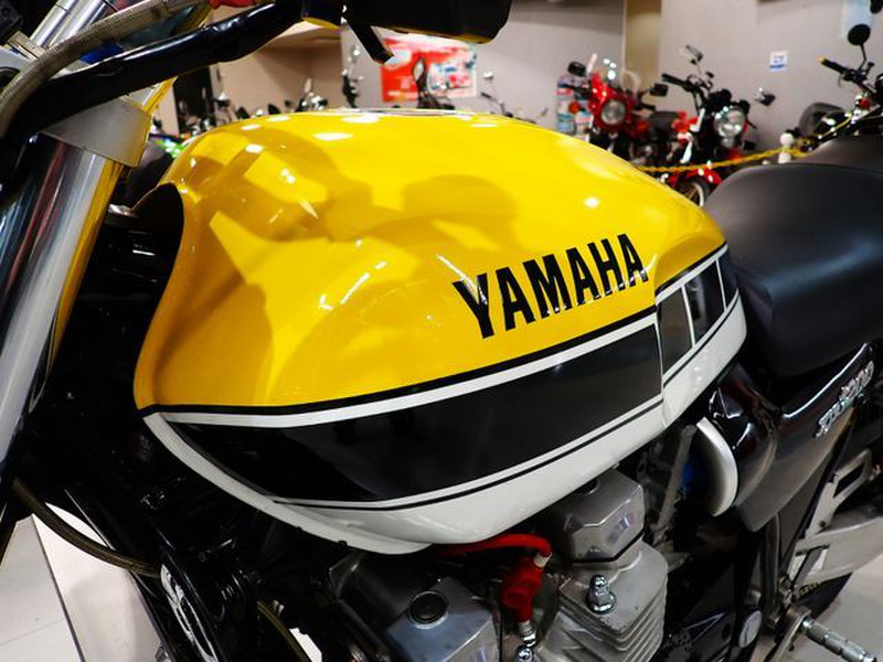 XJR1200 車検令和4年2月 走行26000km 外装綺麗 絶好調 交換可能 XJR1200 車検令和4年2月 走行26000km 外装綺麗 絶好調 交換可能 【公式