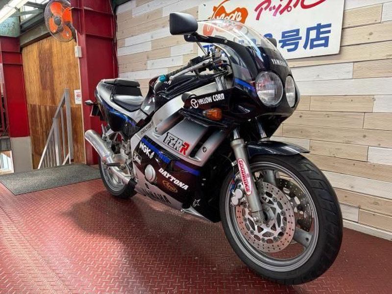 ヤマハ FZR400R (1226673) | 中古バイク・新車の事ならバイクの窓口
