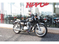 Ｗ８００