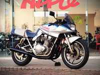 ＧＳＸ１１００Ｓ　カタナ