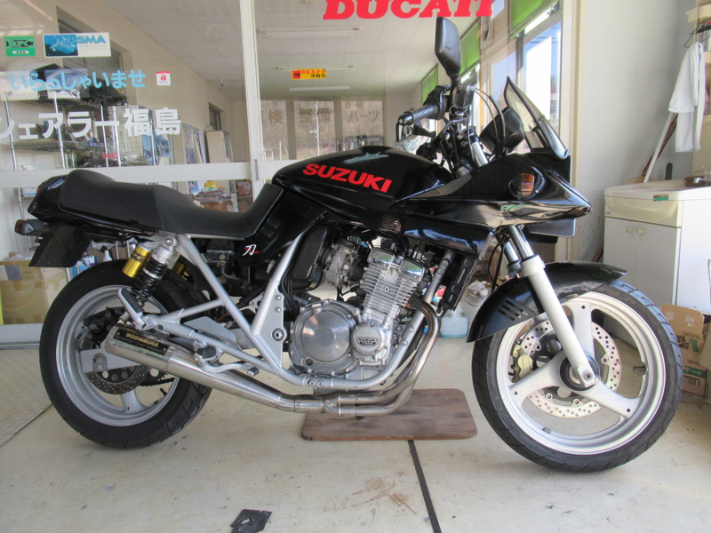 スズキ ＧＳＸ２５０Ｓ カタナ (1050765) | 中古バイク・新車の事ならバイクの窓口