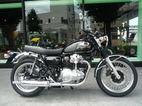 Ｗ８００