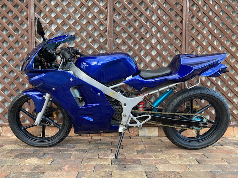 ホンダ　NS-1 ネイキッド仕様　配送可能　支払いは現金or振り込みも可能 NS-1 ハーフネイキッド仕様 【公式通販】
