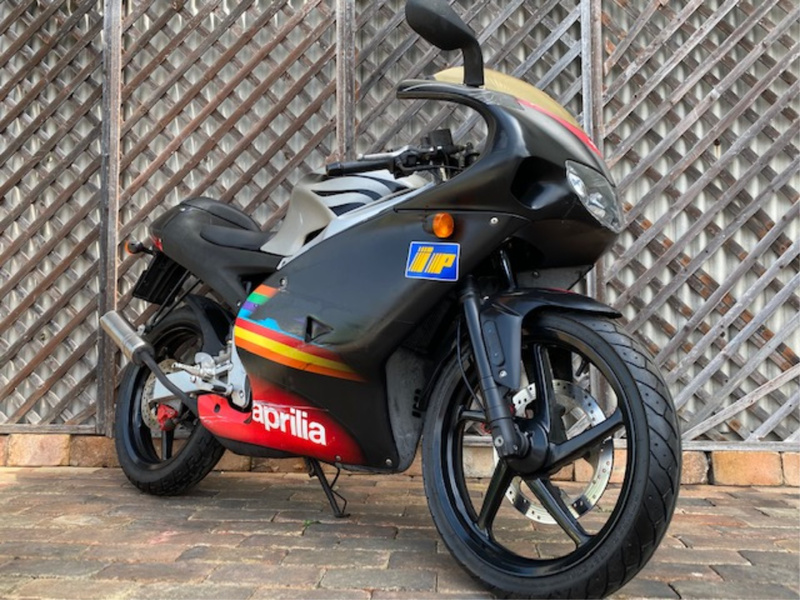 アプリリア ｒｓ５０ 中古バイク 新車の事ならバイクの窓口