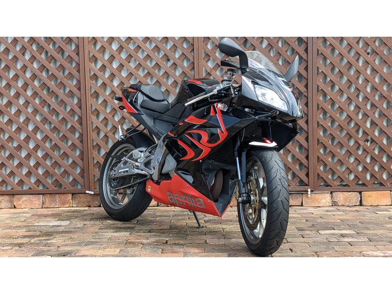 安売り アプリリア ＲＳ１２５ 希少車 2スト125CC sushitai.com.mx