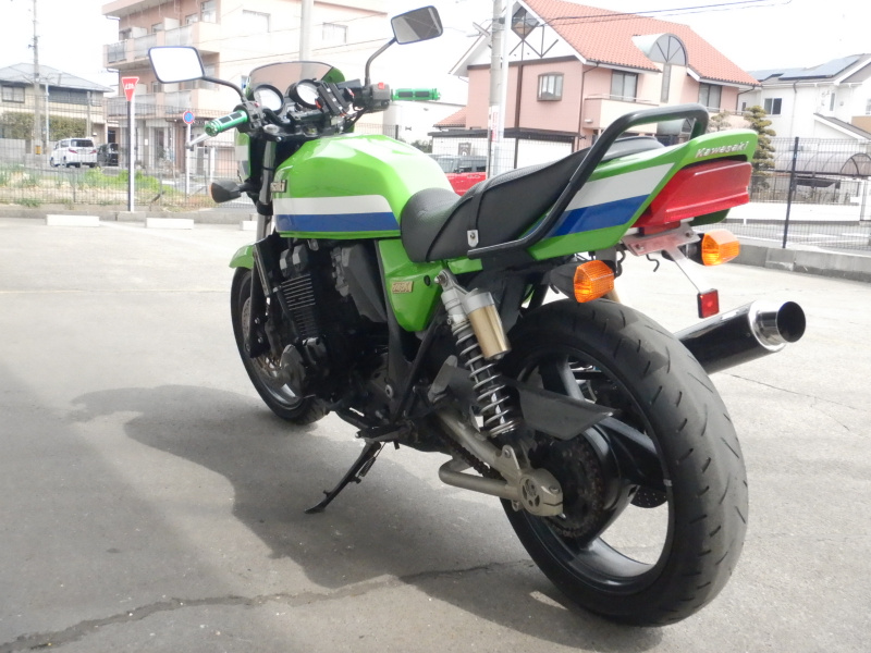 カワサキ ZRX400 (969936) | 中古バイク・新車の事ならバイクの窓口