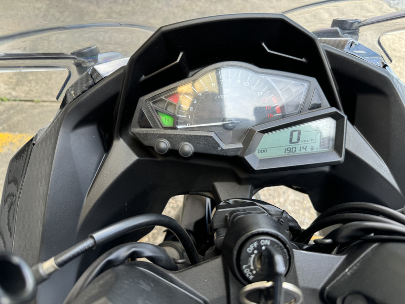 カワサキ Ninja 250 (1071484) | 中古バイク・新車の事