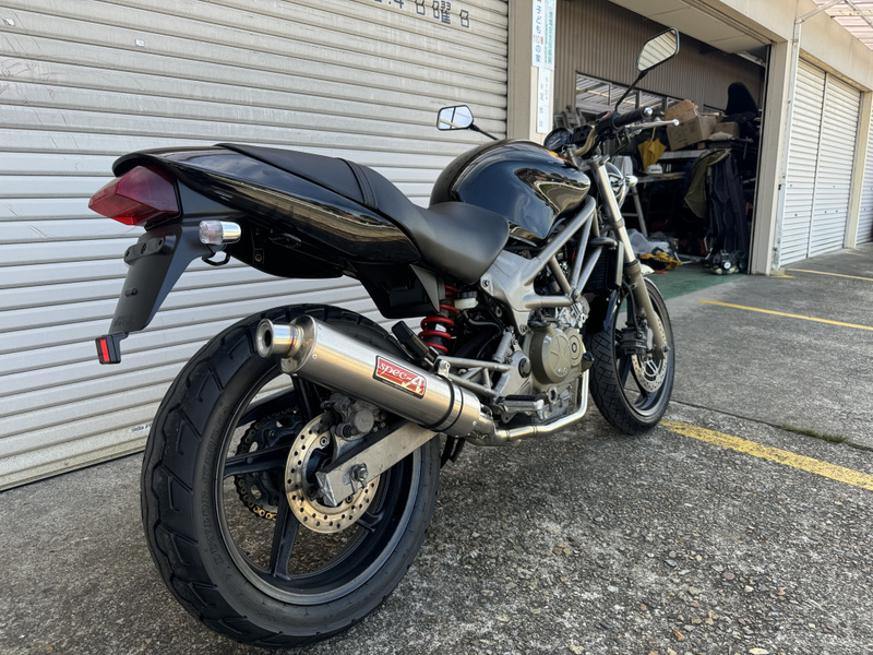 ホンダ　VTR250 黒　配送可能　支払いは現金or振り込みも可能 ホンダ VTR250 黒 配送可能 支払いは現金or振り込みも可能 【公式通販】