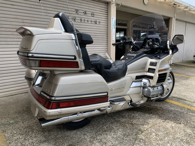 ホンダ ｇｌ１５００ サイドカー 中古バイク 新車の事ならバイクの窓口