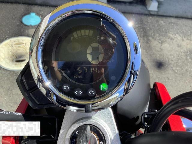 ホンダ モンキー125 前後ブロックタイヤ スペアキー LED