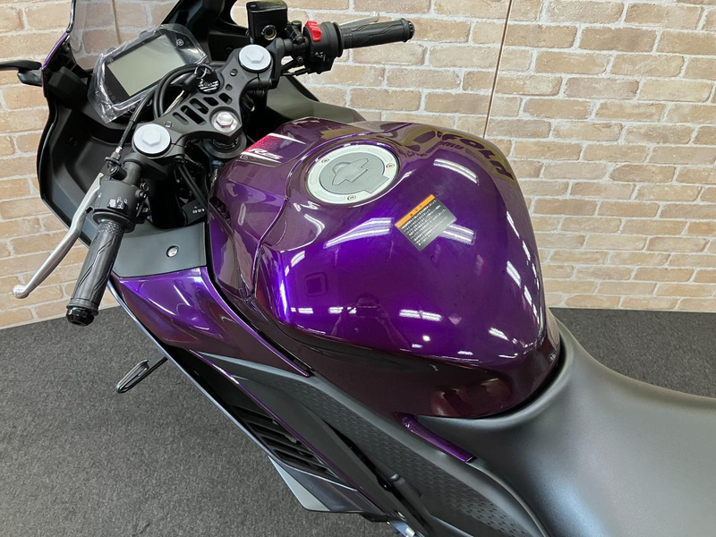 YAMAHA xjr400r 紫色 タンク YAMAHA xjr400r 紫色 タンク XJR400 タンク