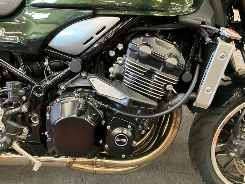 新説幡生庄 カワサキ Z900RS 走行わずか3678キロ！！の詳細 | 中古・新車