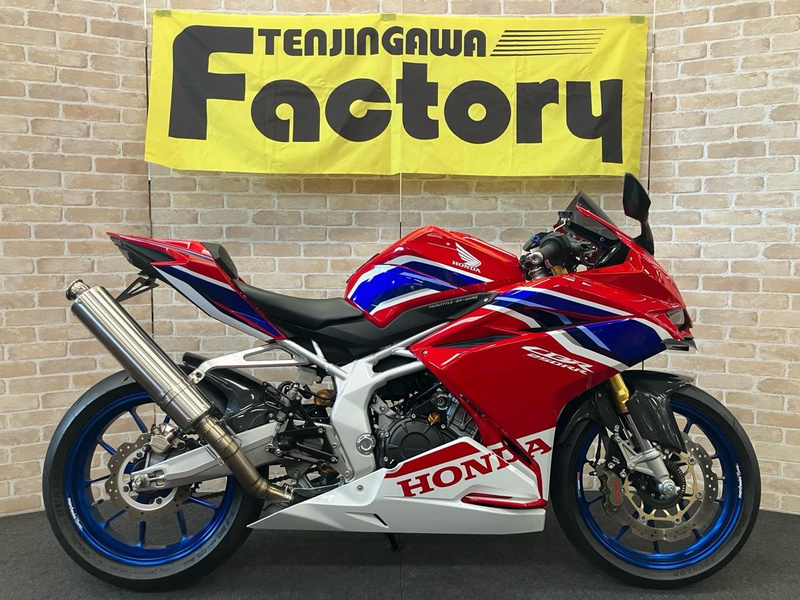 りりふる ドロストスリーブシャツ×ニットキャミソールアンサンブル[ac2298