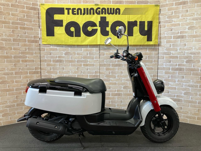 ヤマハ VOX 白 ❌❌❌ボックス高知 南国 白メタリック VOX DX SA31J 4スト