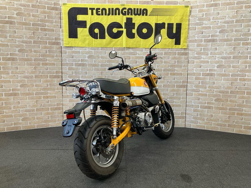 【中古・お買得品】HONDA モンキー125 \r
純正フロント・ハンドル廻り一式 ホンダ モンキー125 (1162609) | 中古バイク・新車の事ならバイクの窓口