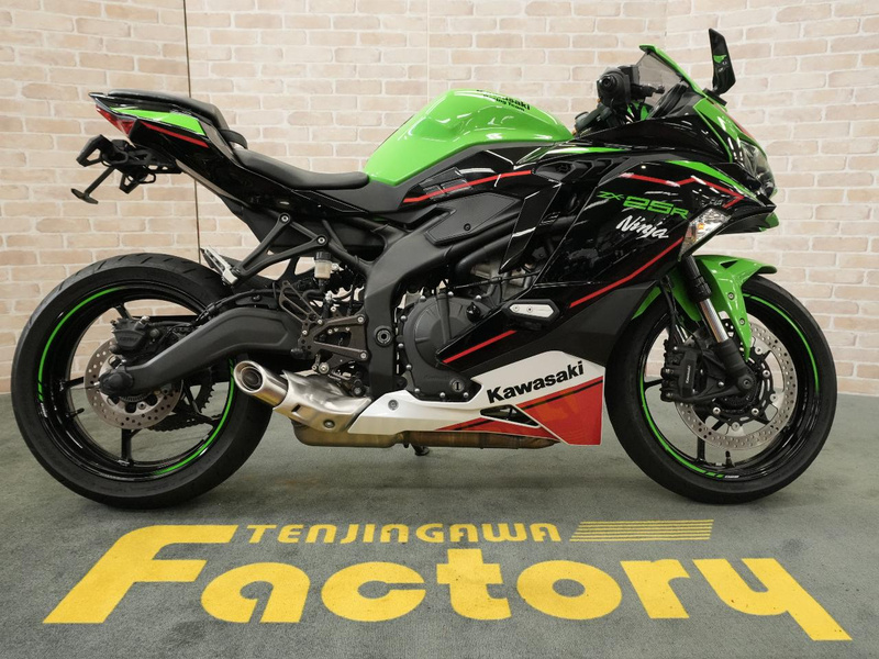 カワサキ Ninja ZX－25R SE KRT ED (1236351) | 中古