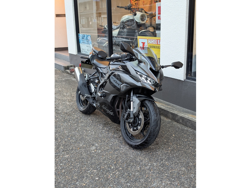 カワサキ Ninja ZX－4R SE (1231900) | 中古バイク・新車の