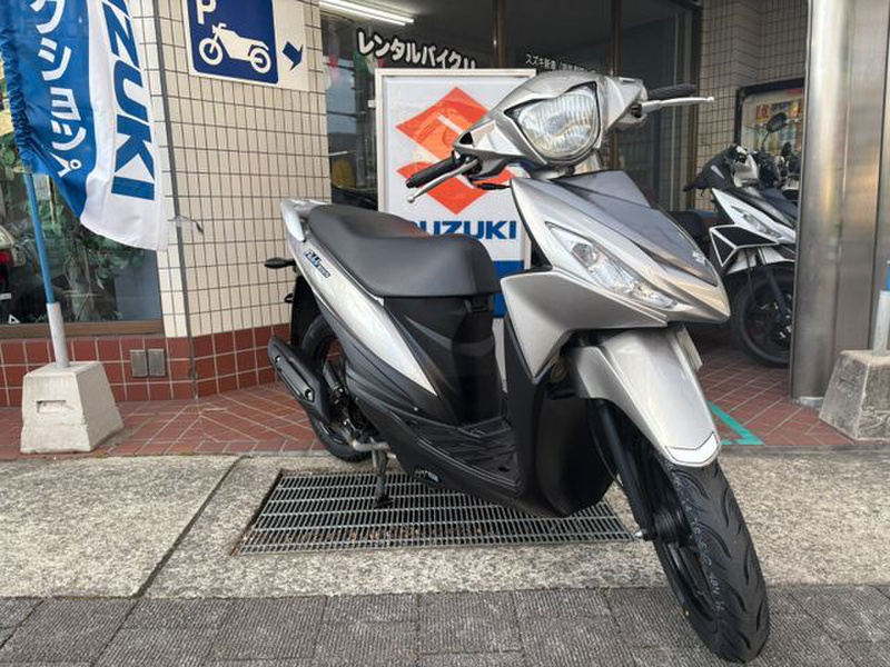 【新車】SUZUKI　アドレス１１０　シルバー 走りと燃費を両立させた スズキ アドレス110 シルバー（新車