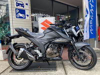 ジクサー２５０