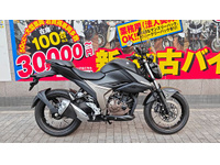 ジクサー２５０