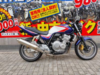ＣＢ４００ＳＦ