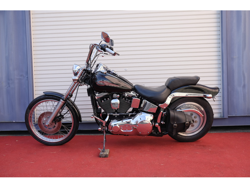fxstc ソフテイルカスタムワンオフシートハーレーダビッドソン　エボ fxstc ソフテイルカスタムワンオフシートハーレーダビッドソン