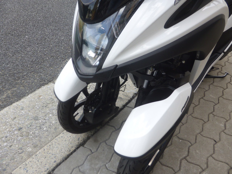 トリシティ155 ルーフキット マットブラック