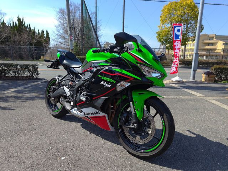 カワサキ Ninja ZX－25R SE KRT Edition