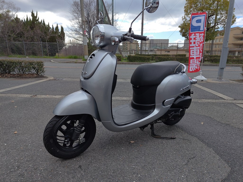 ホンダ ジョルノ AF70型 デジタルシルバー【特選中古車】 (1195403