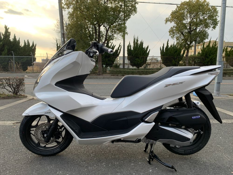 ホンダ ｐｃｘ１２５ ２０２２年 フルモデルチェンジ 中古バイク 新車の事ならバイクの窓口