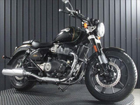 ロイヤルエンフィールド　スーパーメテオ６５０