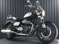 ロイヤルエンフィールド　スーパーメテオ６５０