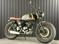 マットモーター　ＡＫＩＴＡ１２５