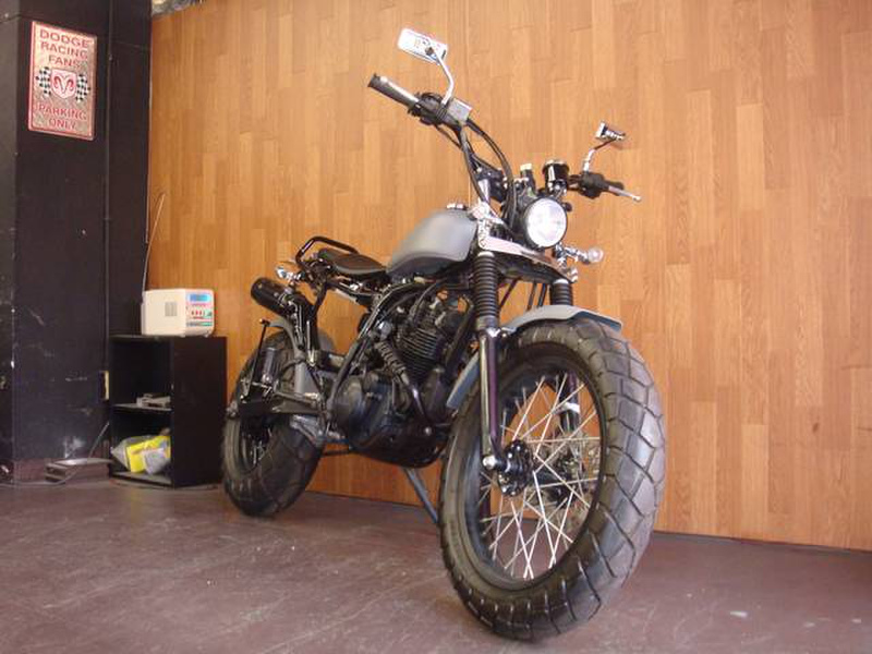 ヤマハTW225 ヤマハ（YAMAHA）2007年 TW225E・カラーチェンジのカタログ情報 | 沖縄