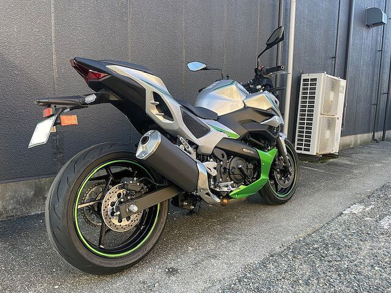 カワサキ Z7 Hybrid ゼットセブンハイブリッド