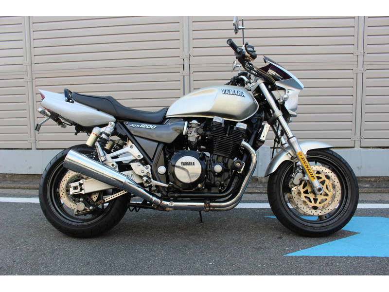 ヤマハ ＸＪＲ１２００ (1054055) | 中古バイク・新車の事ならバイクの窓口