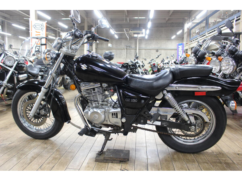 スズキ ＧＺ２５０ (1055937) | 中古バイク・新車の事ならバイクの窓口